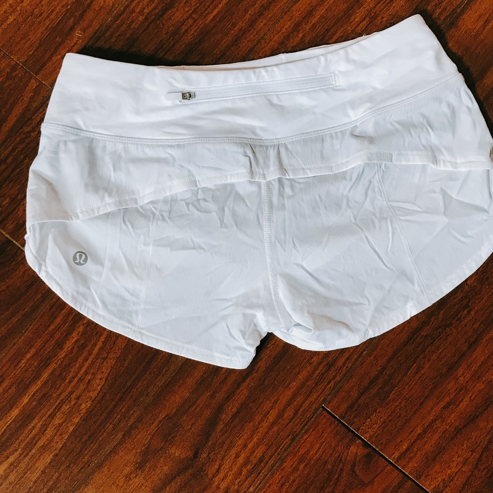 Lululemon Speed Shorts Short 2.5"